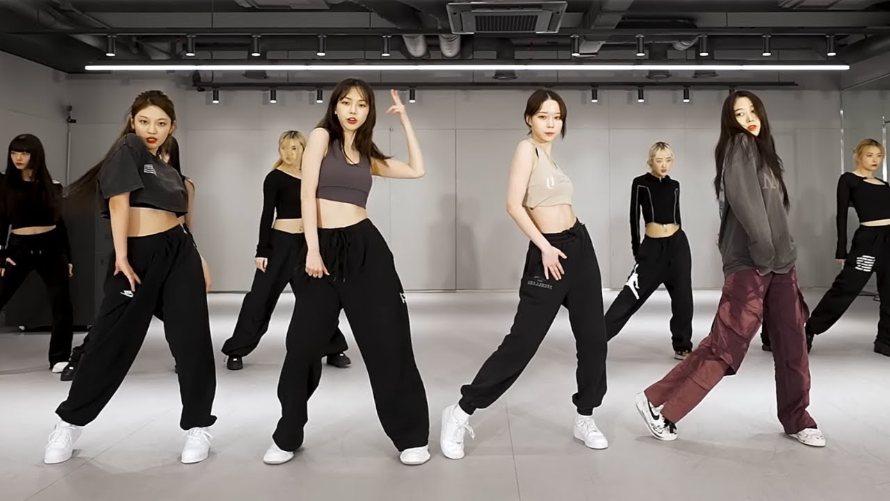 Cours de danse K-Pop à Mirabel : chorégraphies de style aespa + LE SSERAFIM