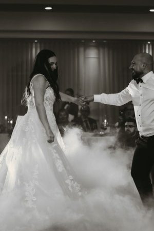 Danse mariage à l'école de danse Rachel Jasmin, professeur et élève en danse lors d'une réception.