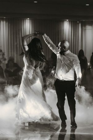 Danse de mariage élégante à l'École de Danse Rachel Jasmin.